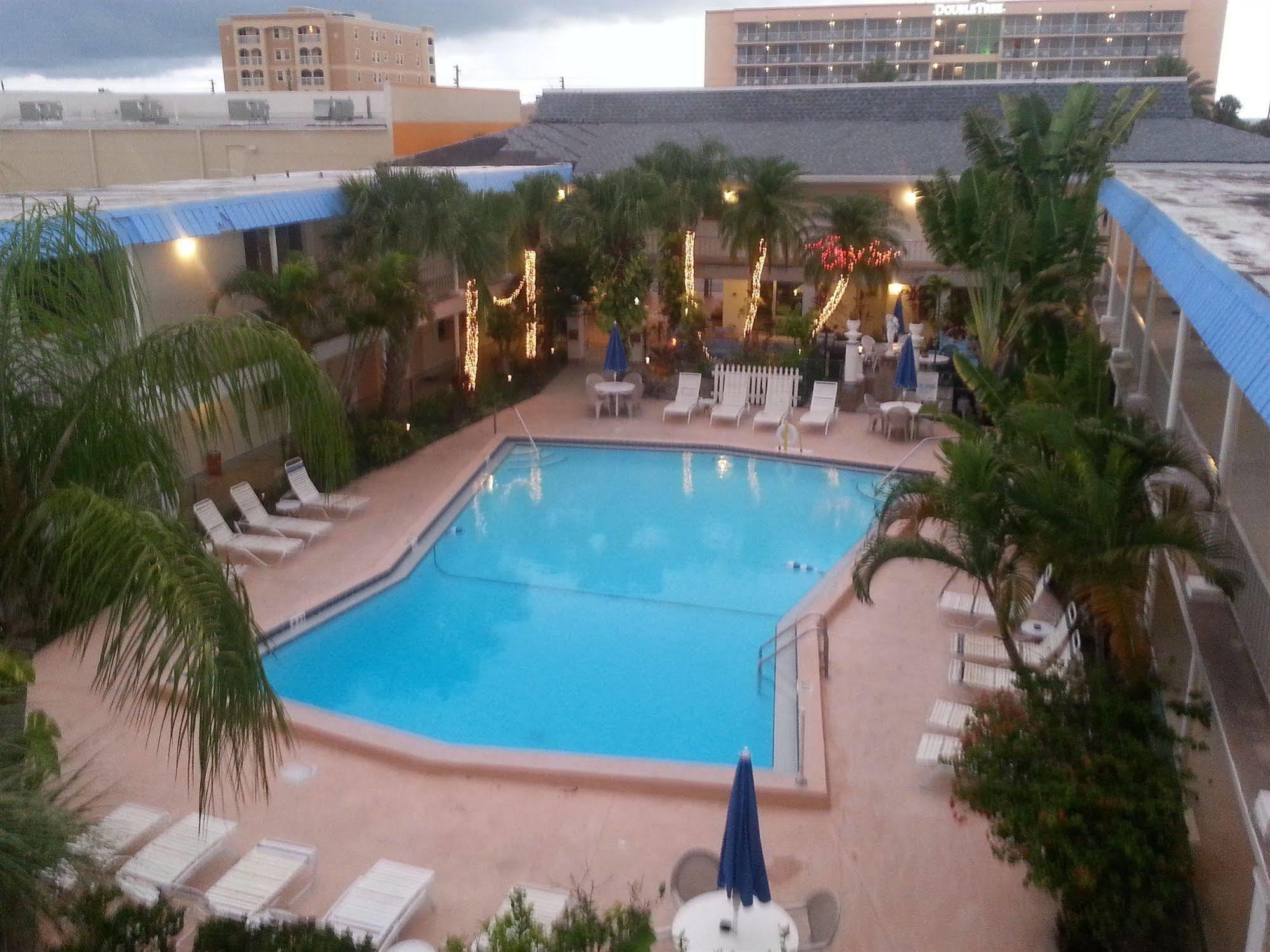 سانت بيتي بيتش Island House Resort Hotel المظهر الخارجي الصورة