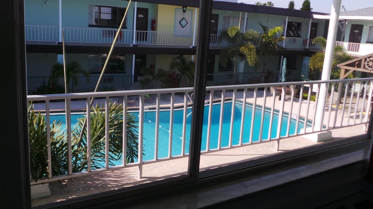 سانت بيتي بيتش Island House Resort Hotel المظهر الخارجي الصورة